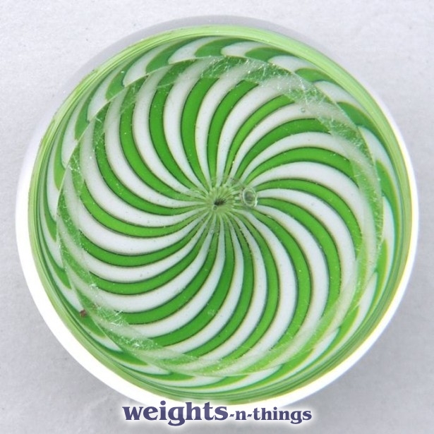 Miniature Apple-green/White Swirl